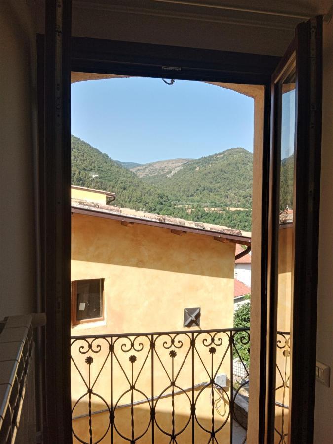 Sisu Bussi Suite Bussi sul Tirino Екстериор снимка